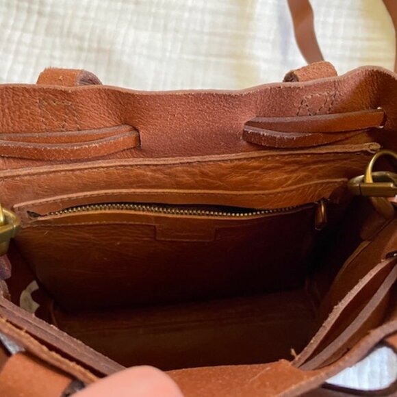 Madewell Small Drawstring Transport Crossbody - English Saddle - Picture 6 of 6